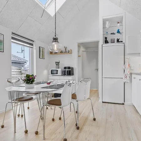 Beautiful In With Wifi Holiday home Otterup